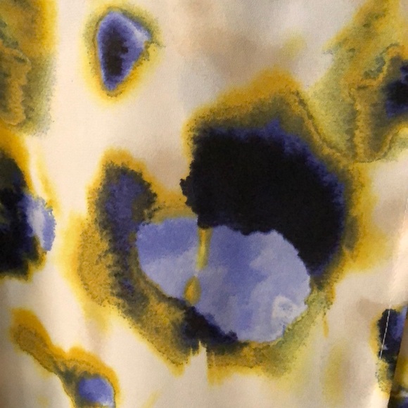 sleeveless high-low tunic length button up - Picture 6 of 6